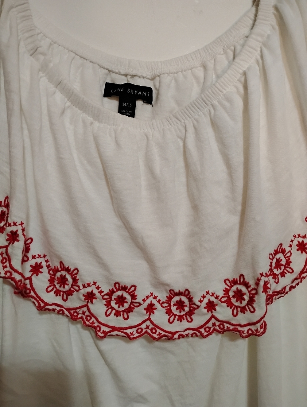LANE BRYANT White Embroidered Off-Shoulder 60%Cotton FLARE Top Red Trim 14/16 - Picture 5 of 10
